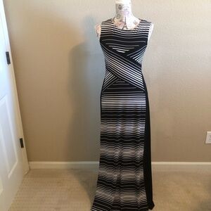 White House Black Market graphic Black and White Striped Maxi Dress EUC size L